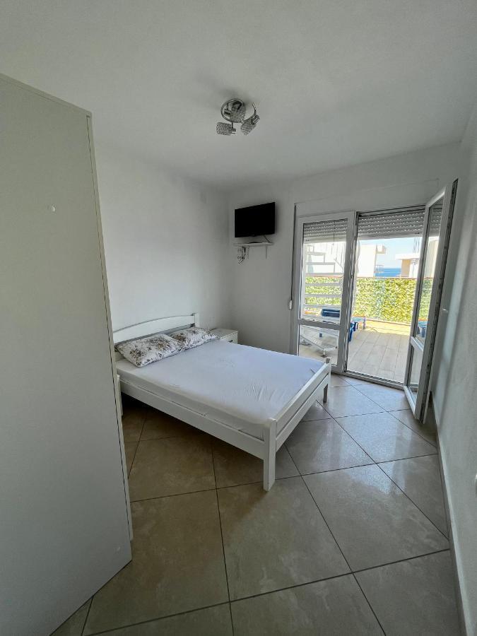 Apartments Apartmani Bojana Utjeha Εξωτερικό φωτογραφία