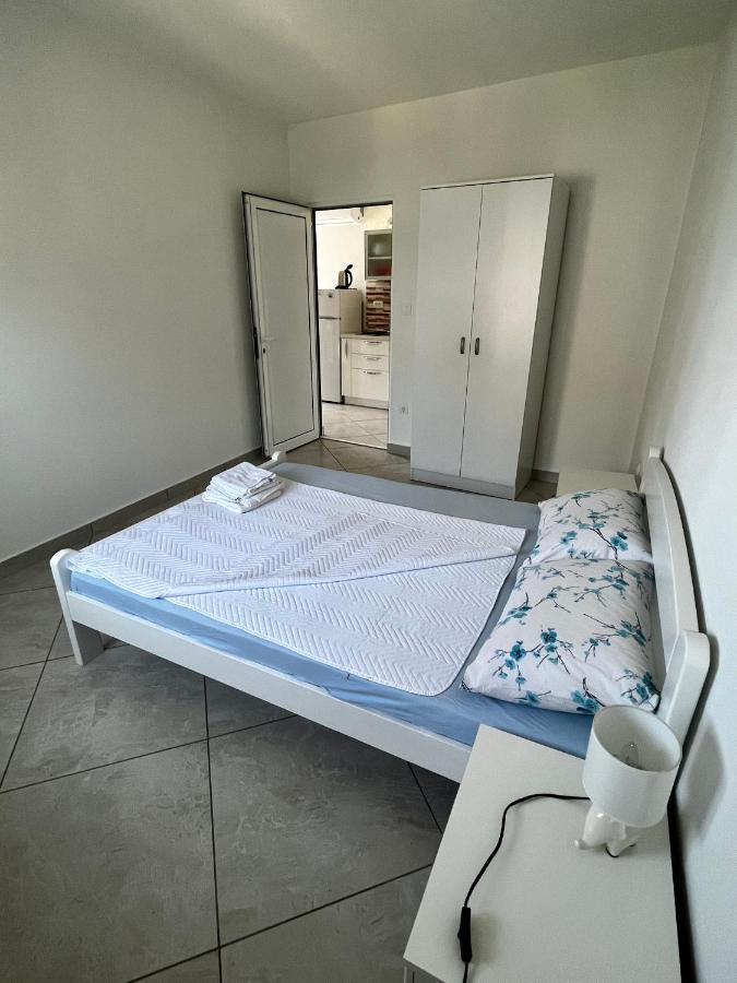 Apartments Apartmani Bojana Utjeha Εξωτερικό φωτογραφία